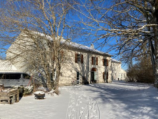 Jardin de la Ferme Léonie sous la neige